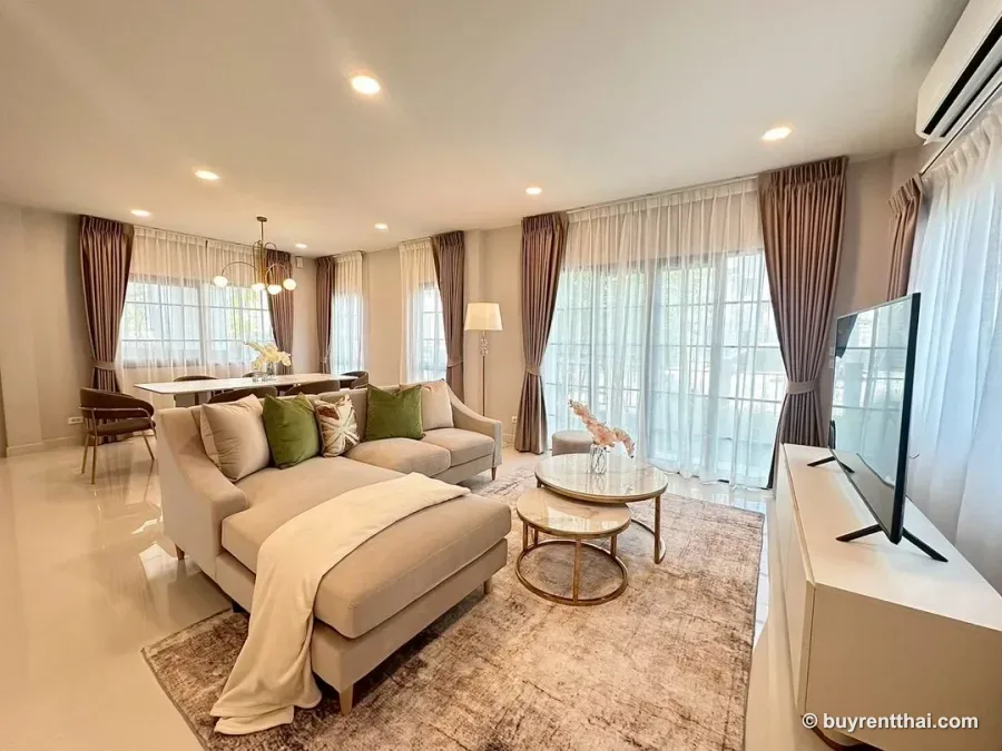 Project Name: Centro Bangna New Phase Bang Phli Samut Prakan 2