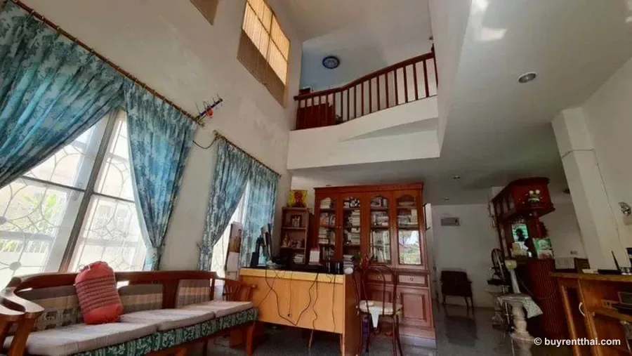 Single house, 60 square wah, for sale at a very cheap price. On Nut Suan Luang Bangkok 2