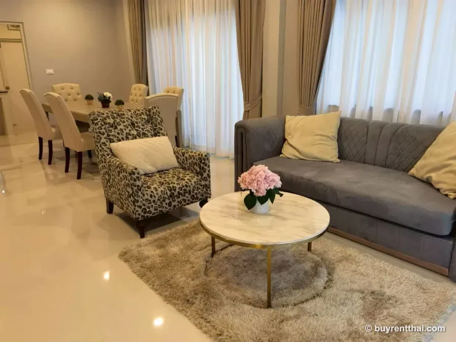 For rent: Centro Bangna Bang Na Bangkok 2