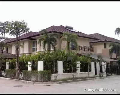 ขาย บ้านเดี่ยวหลังมุม พร้อมสระว่ายน้ํา สร้างอย่างดีลงเข็มลึก 23 เมตร Prawet Bangkok - 1