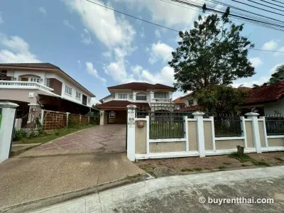 ขายบ้านสวย หมู่บ้าน ลดาวัลย์ Bang Phli Samut Prakan - 1