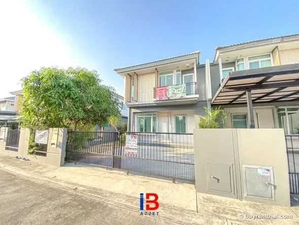 Twin houses in single-house style! Innisio 3 Pinklao-Wongwaen. Convenient location, close to the expressway and shopping centers. Best price! Sala Klang Bang Kruai Nonthaburi 2